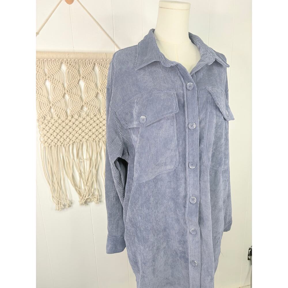 ✨2/$30✨Reserve Fairfax Oversized Corduroy Shacket Medium Blue Button Up - Picture 2 of 9